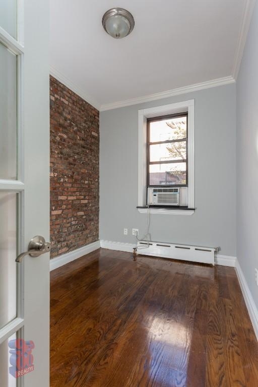 230 East 32nd Street - Photo 3