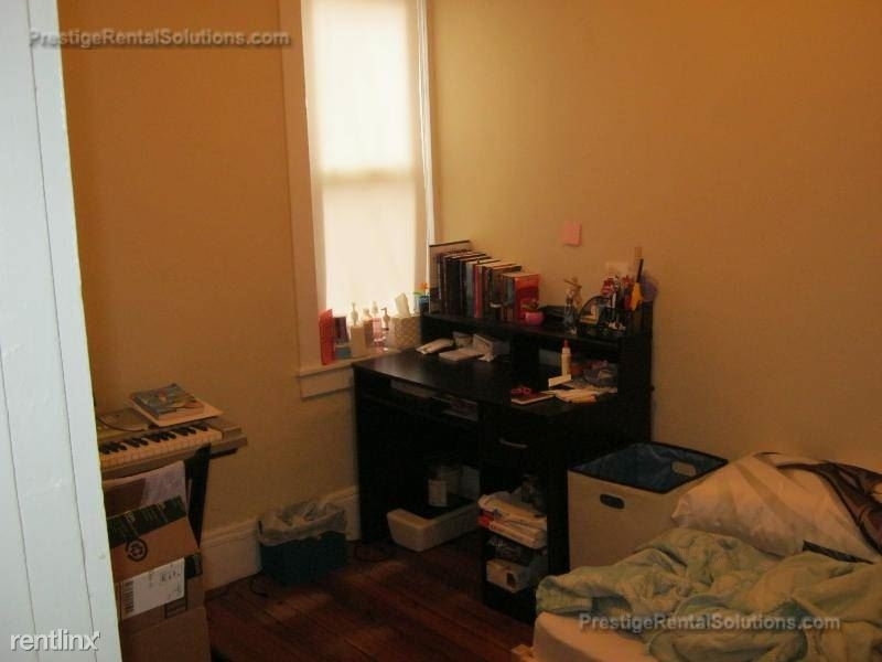 665 Columbia Rd - Photo 1