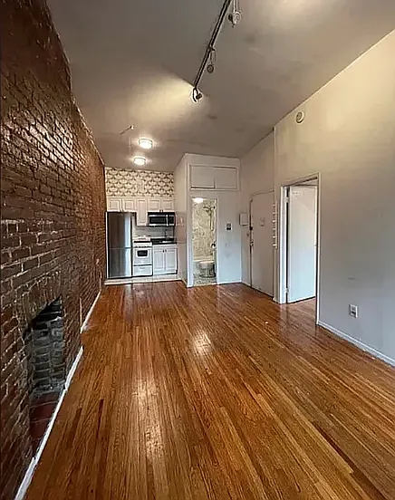 372 West 46th Street - Photo 1