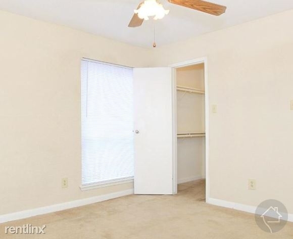 2305 Hayes Rd - Photo 5