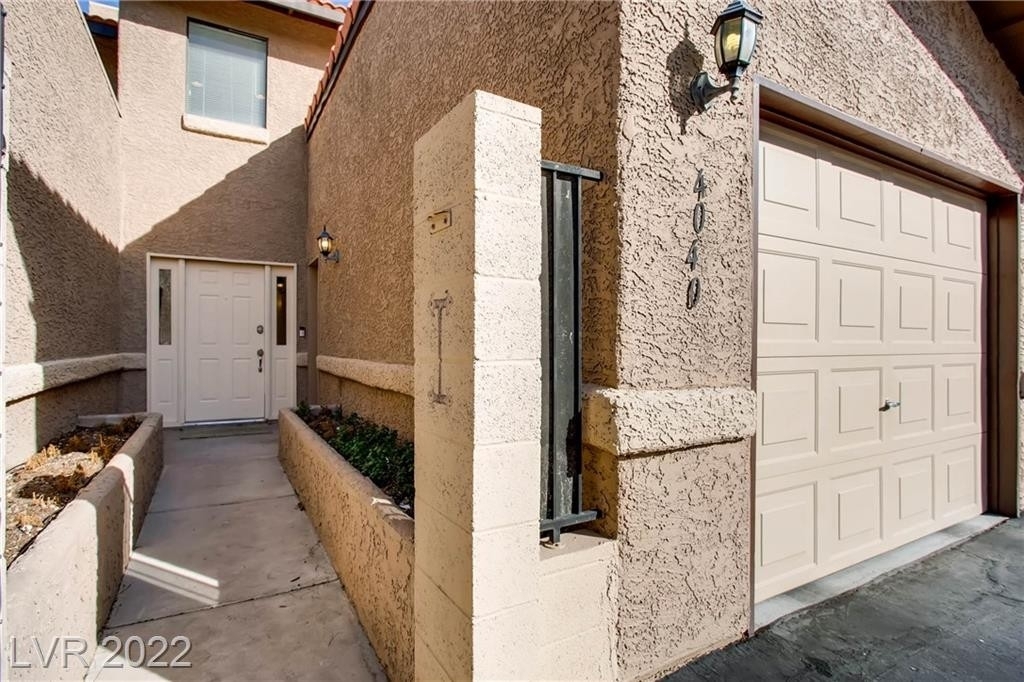 4040 Nook Way - Photo 2