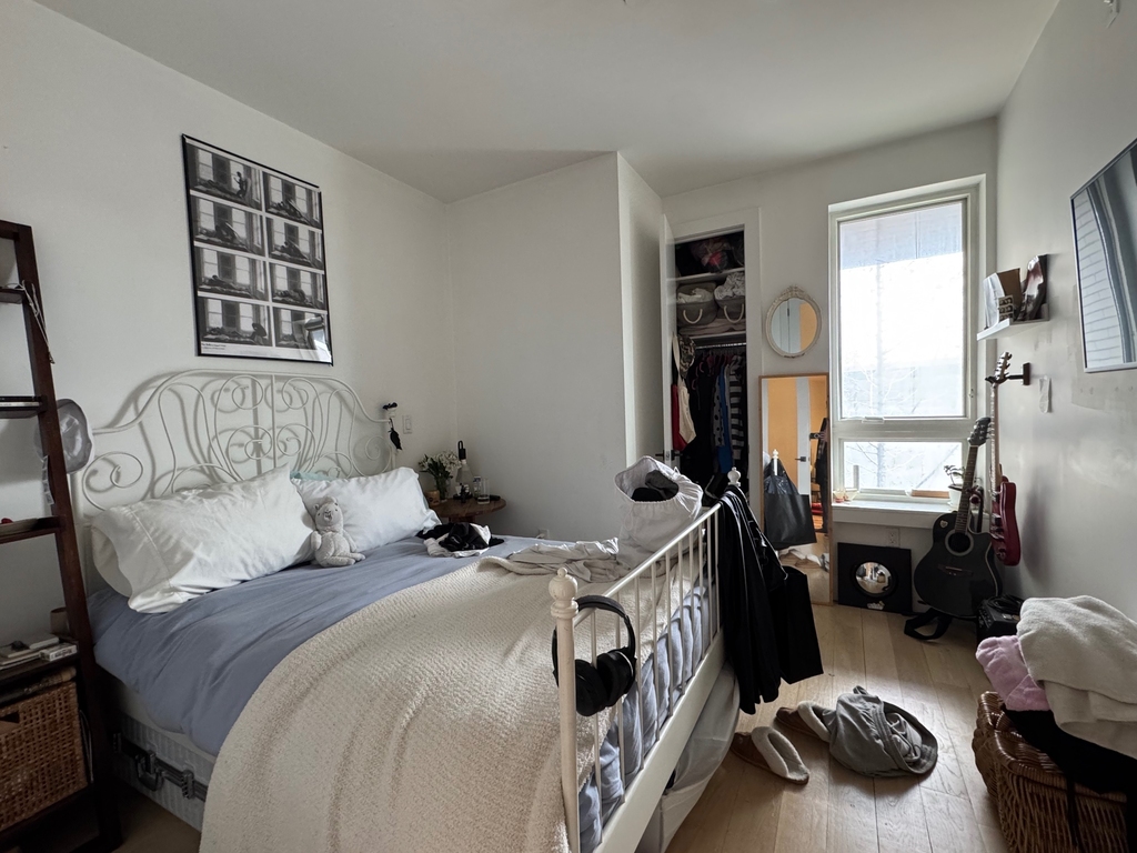 246 Johnson Avenue - Photo 3