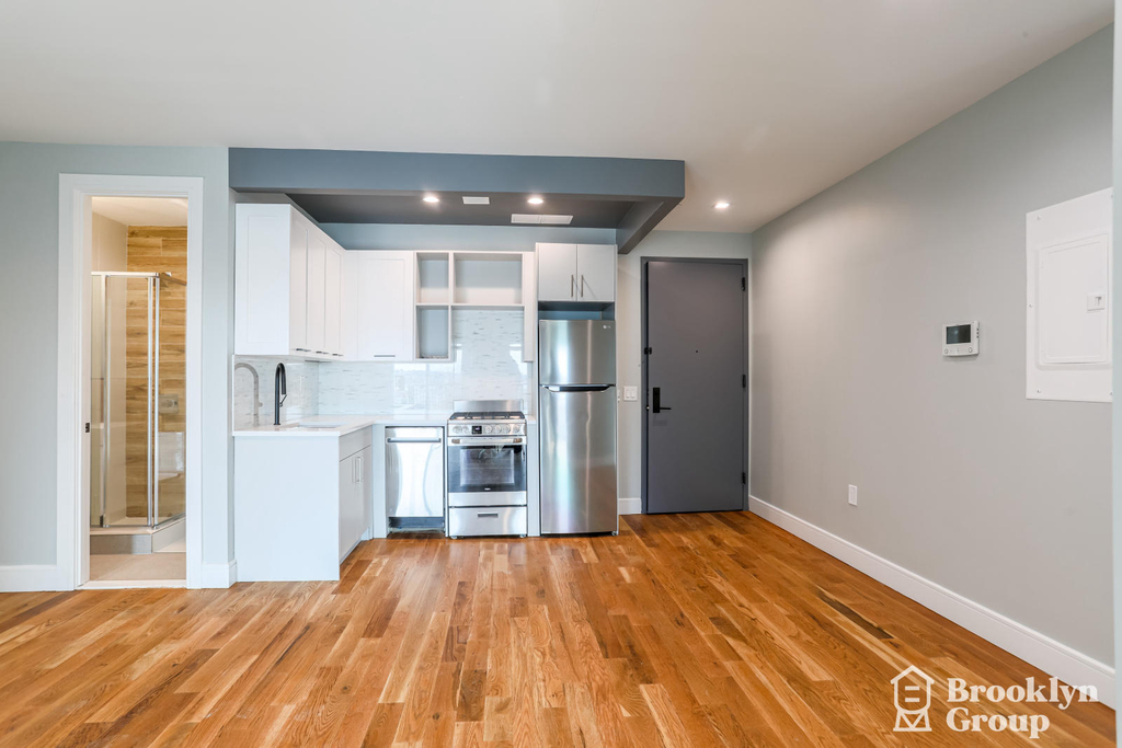 314 Woodward Avenue - Photo 1