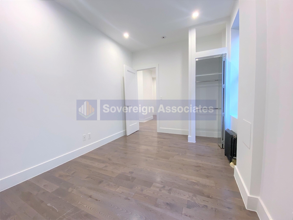 285 Saint Nicholas Avenue - Photo 8