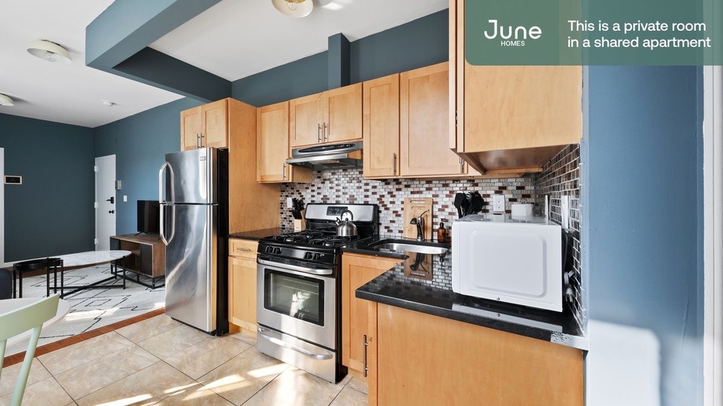 301 East 104th Street - Photo 14