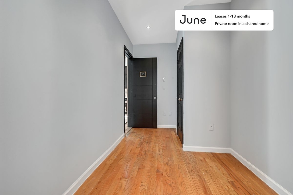 225 West 109th Street - Photo 2