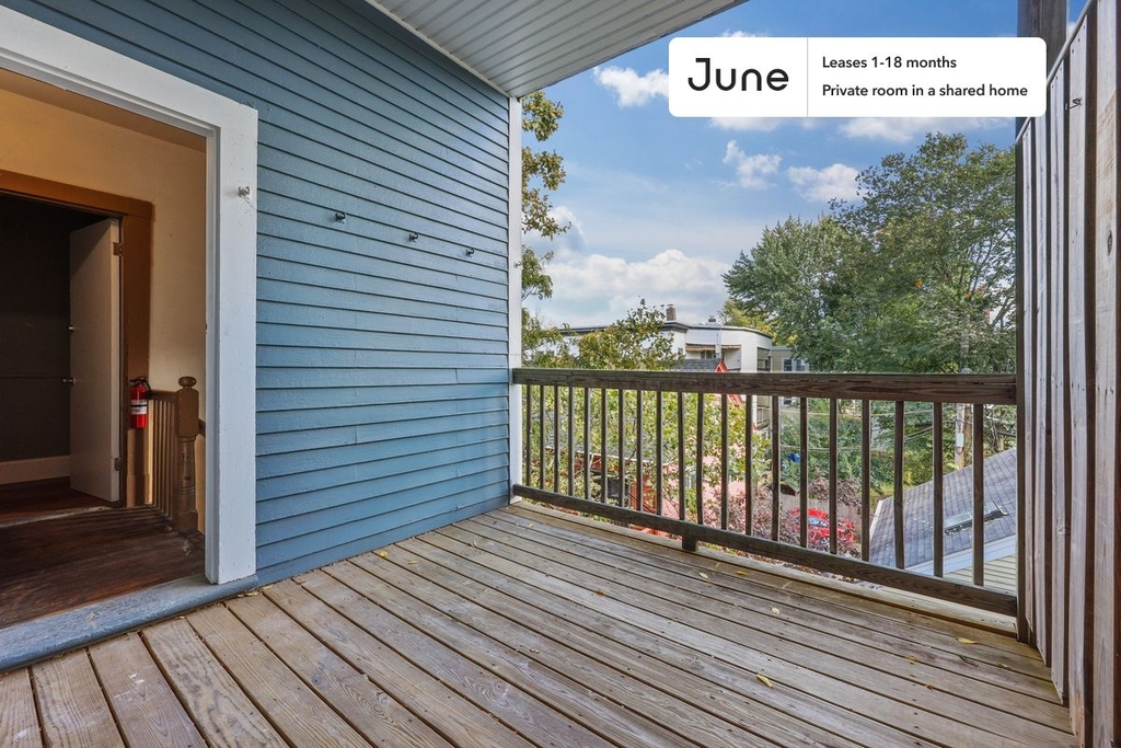 258 Prospect Street - Photo 16