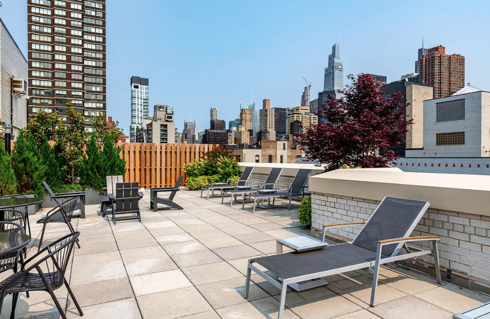  East 34th Street - Photo 4