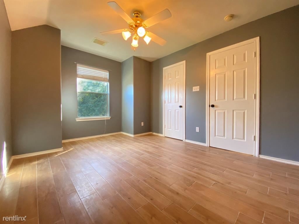 15319 Redbud Berry Way - Photo 12