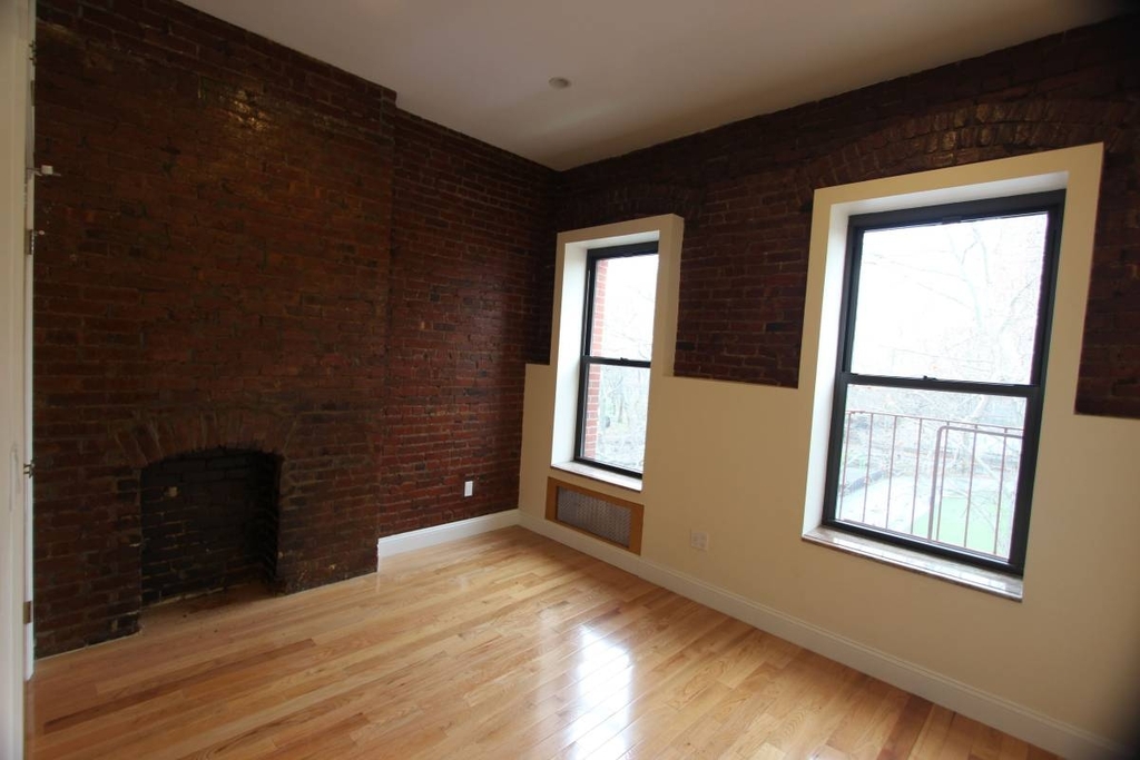 427 East 114th Street - Photo 9