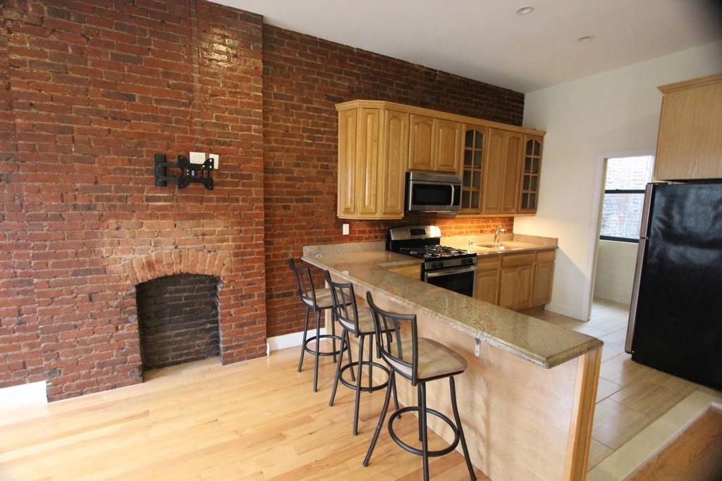 427 East 114th Street - Photo 1