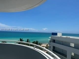 6301 Collins Ave - Photo 8