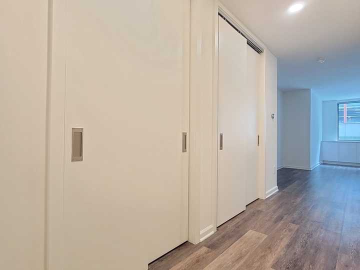 510 West 43 St - Photo 6