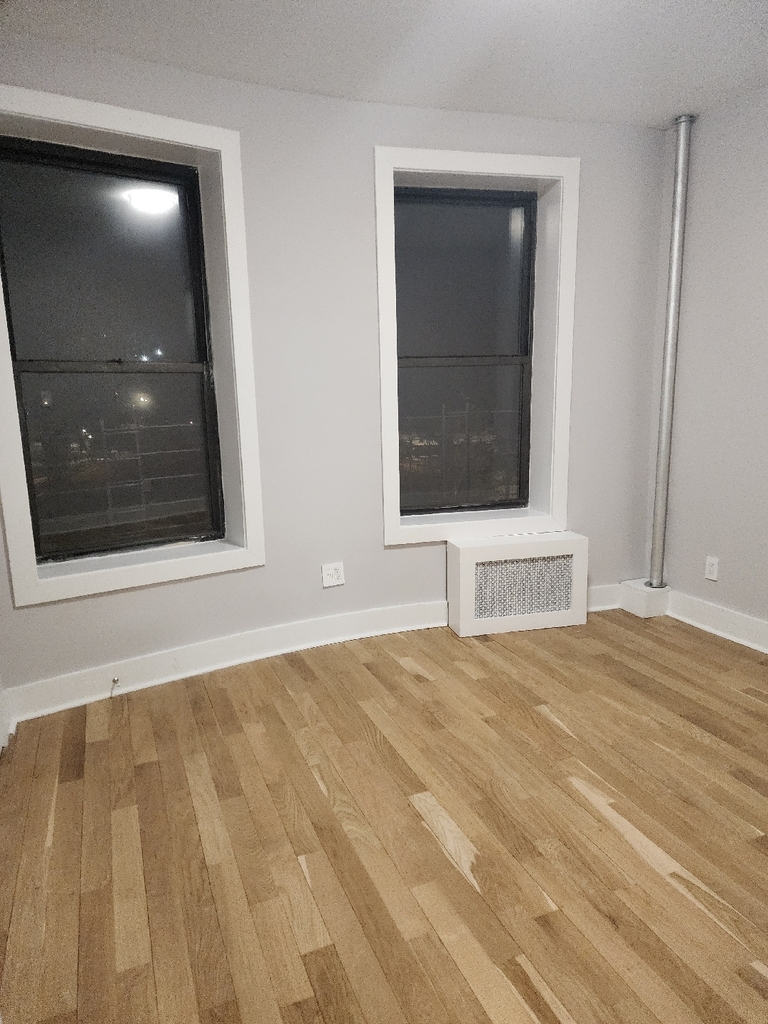 23 East 124th Street - Photo 4