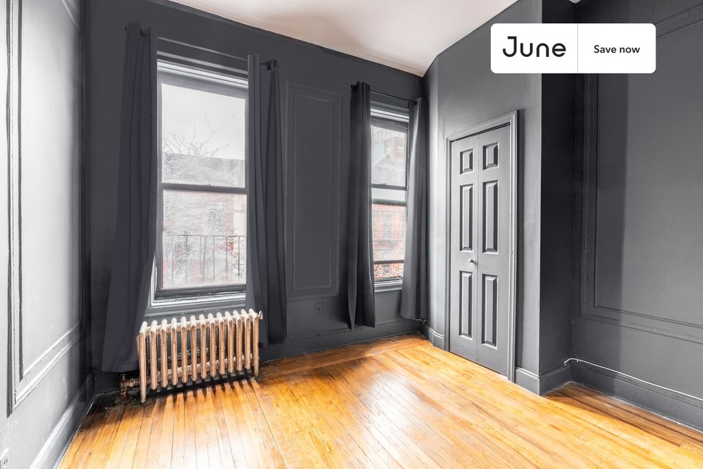 518 East 83rd Street - Photo 15