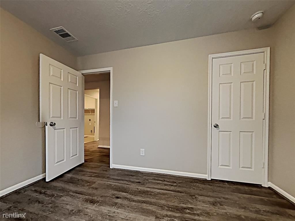 18704 Mesquite Bend Lane - Photo 11