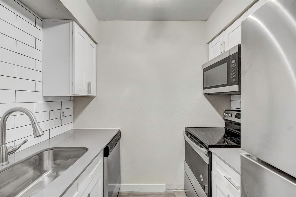 17425 N. 19th Ave. - Photo 60