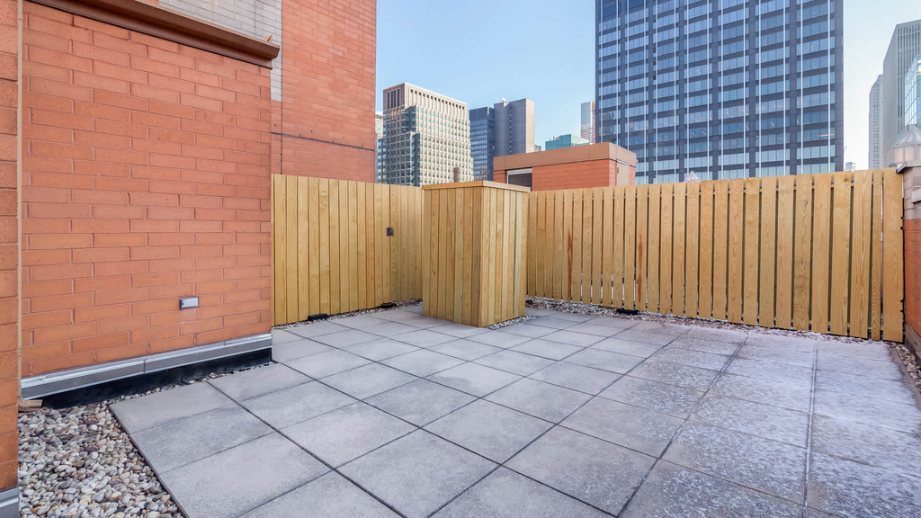 305 West 50th Street - Photo 27