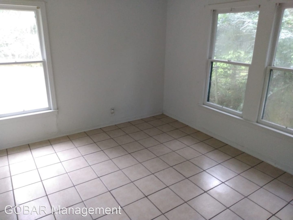 4620 Galveston St - Photo 9