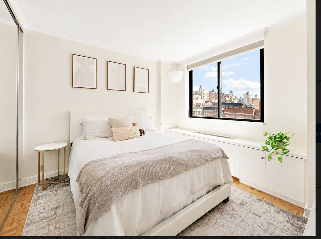  West 86th Street - Photo 1