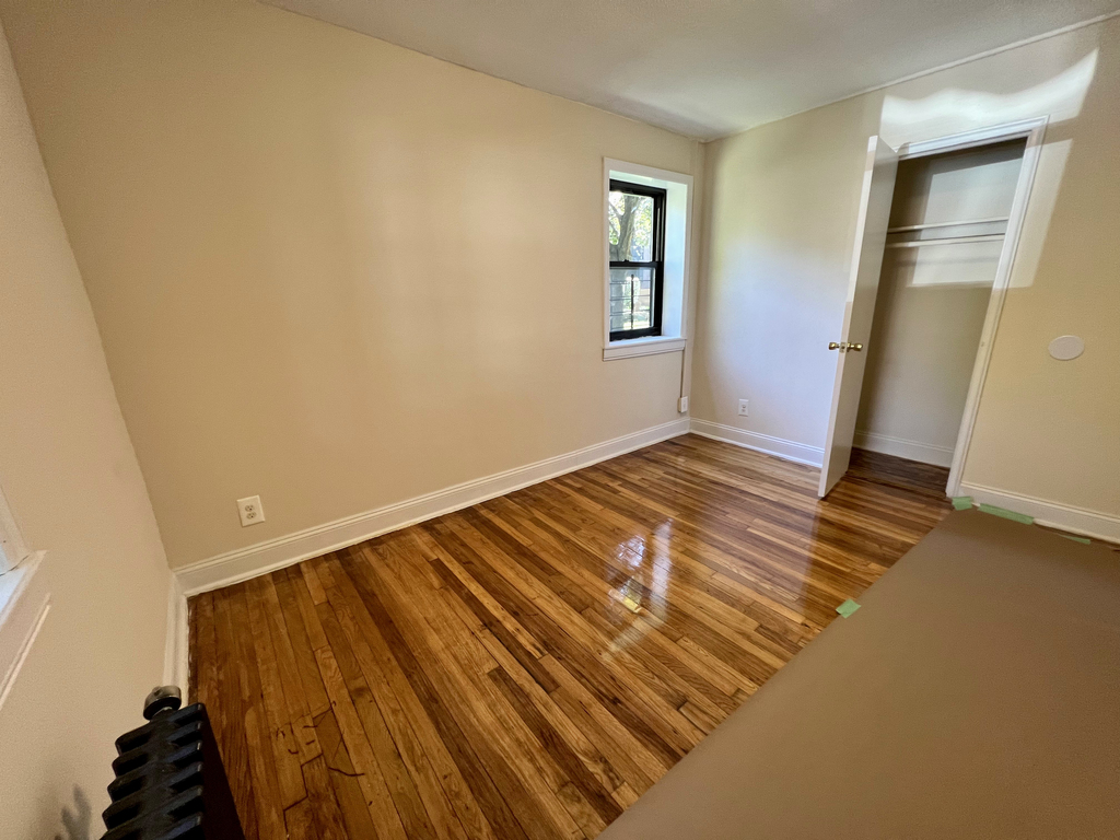 20-25 24th Street - Photo 5