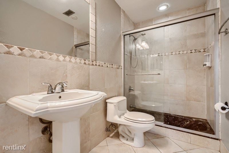 8208 Cassia Terrace - Photo 11