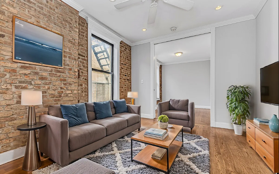 350 West 21st Street - Photo 0