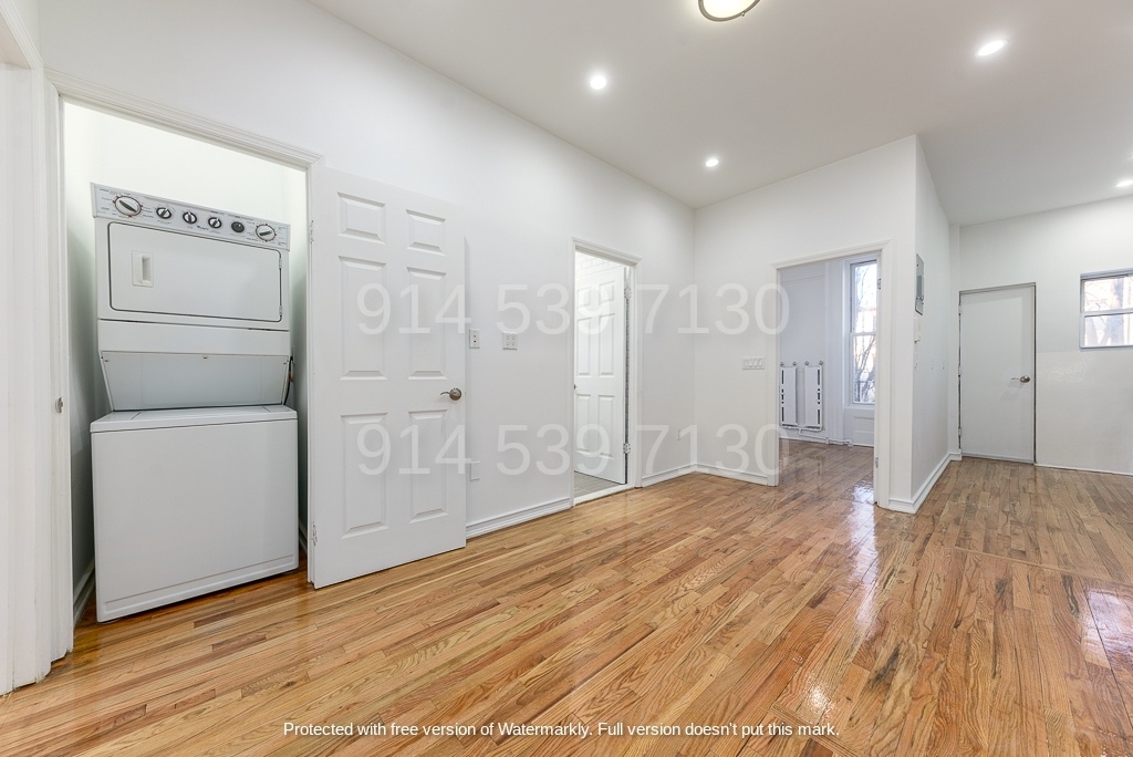 137 Madison Street - Photo 1