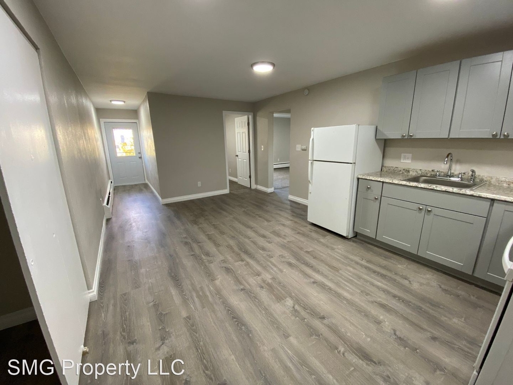 1592 Boston Street - Photo 6