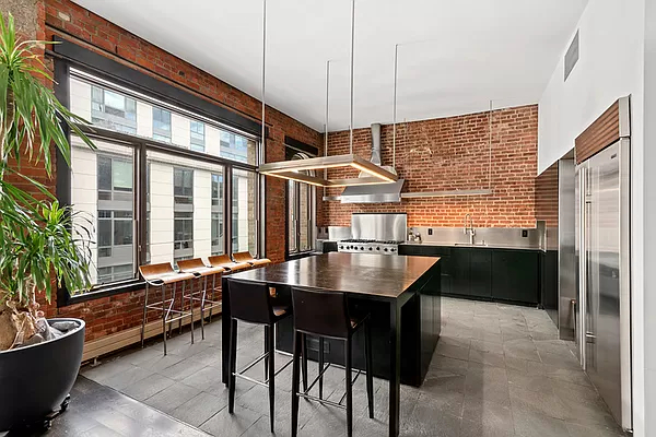 525 Broome Street - Photo 2