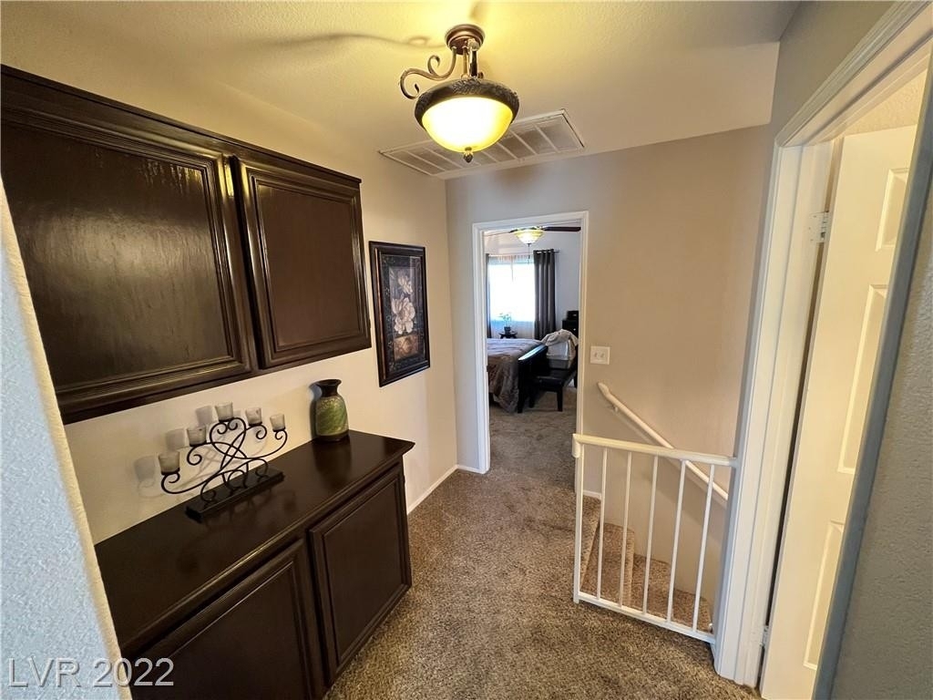 9320 Mountain Rise Avenue - Photo 4