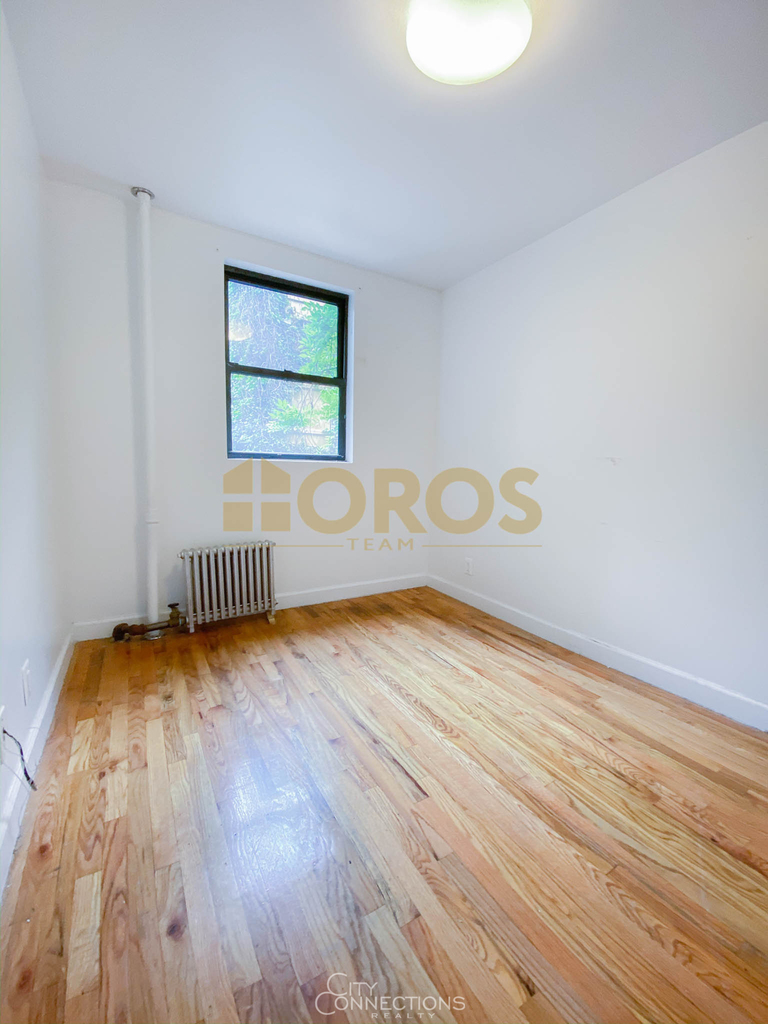 510 East 11th Street - Photo 14