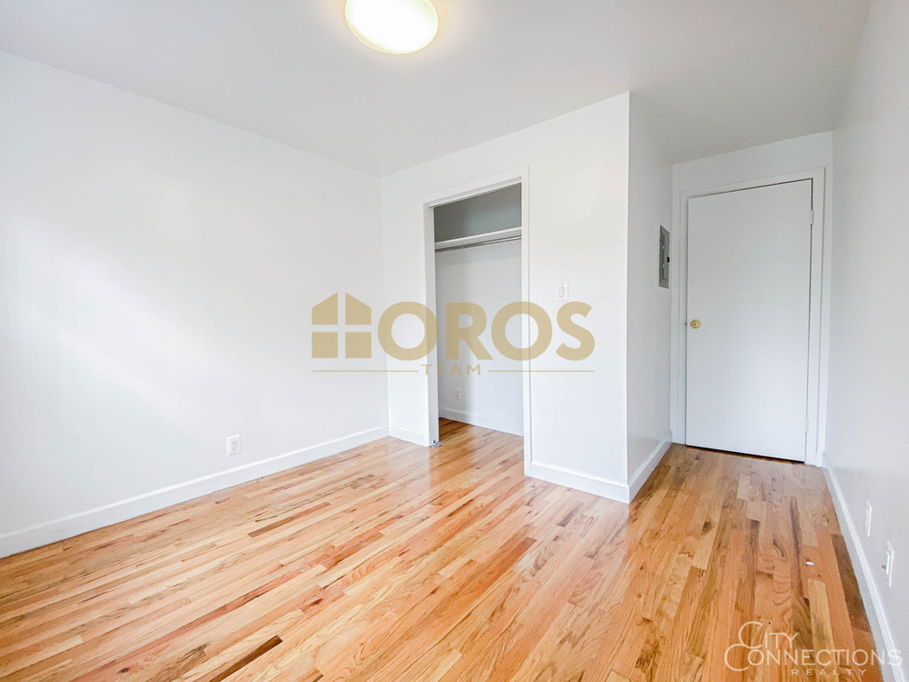 510 East 11th Street - Photo 11
