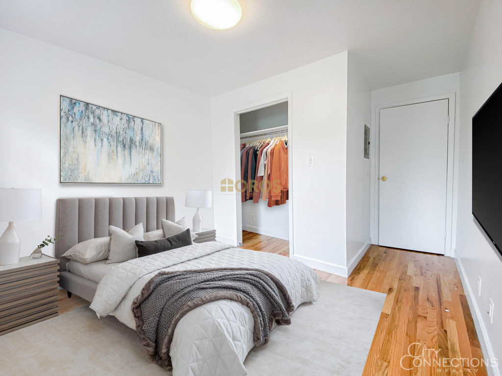 510 East 11th Street - Photo 10