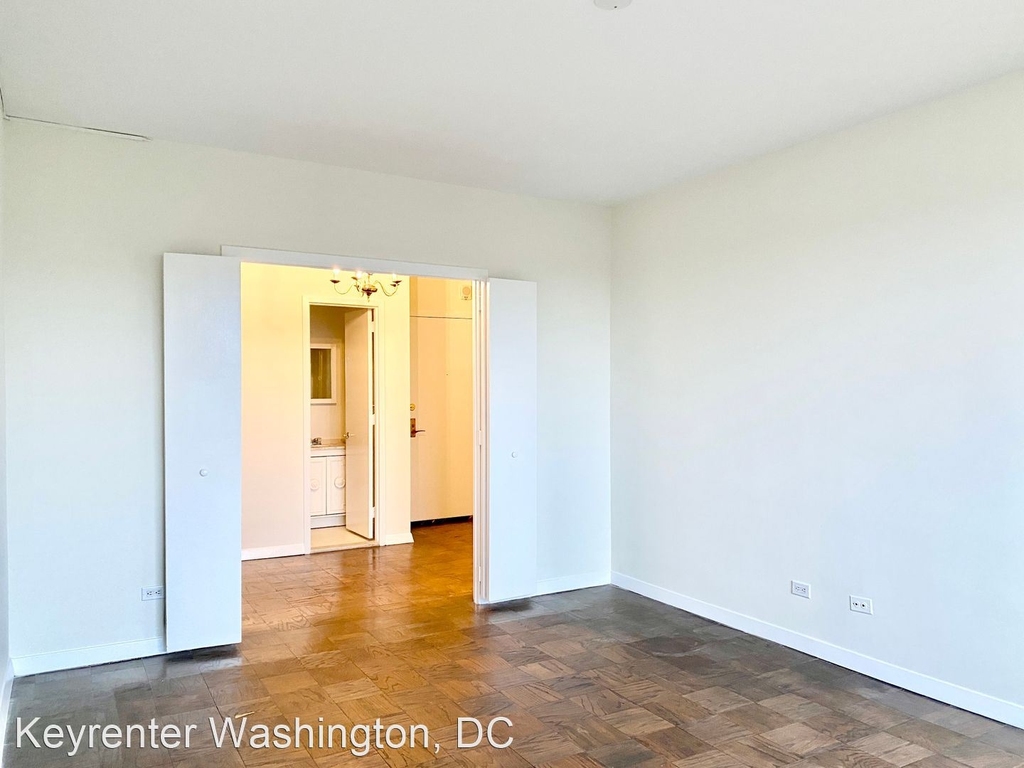2801 New Mexico Ave, Nw Unit 1104 - Photo 10