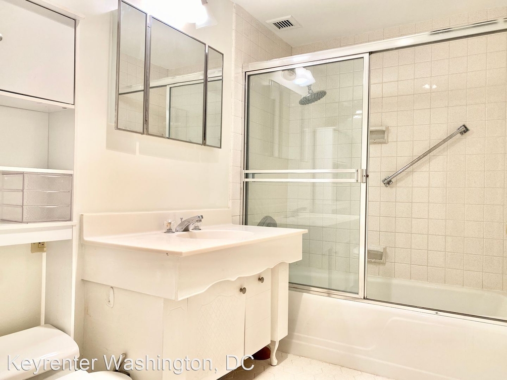 2801 New Mexico Ave, Nw Unit 1104 - Photo 28