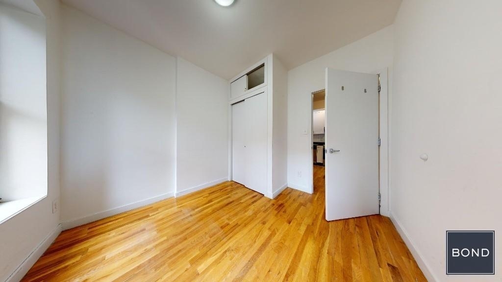 220 East 85 Street - Photo 7