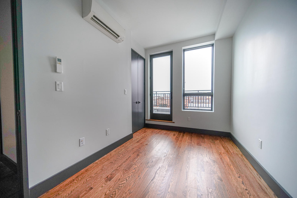 148 Bleecker Street - Photo 5