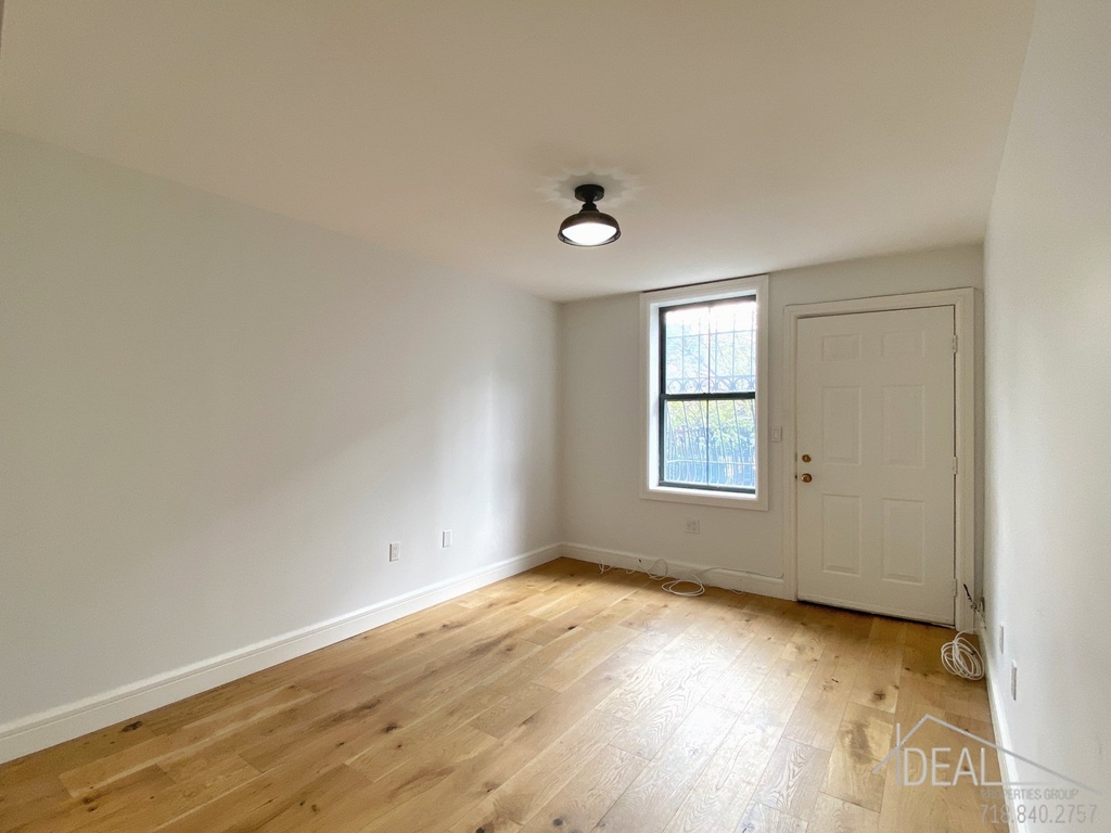 728 Fulton Street - Photo 4