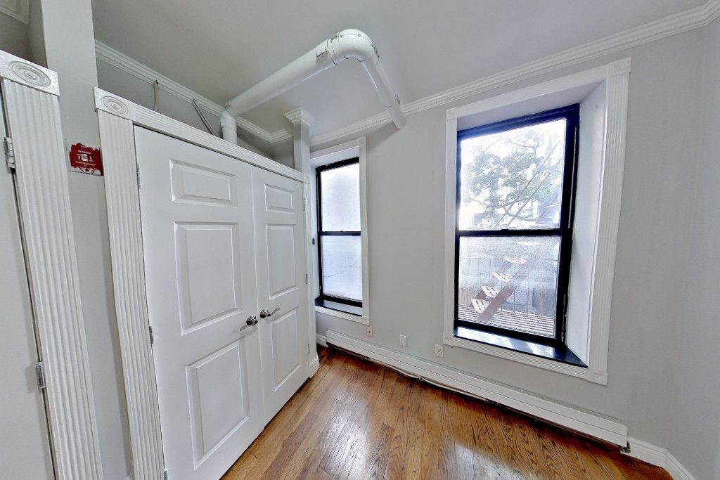 44 Avenue B - Photo 3