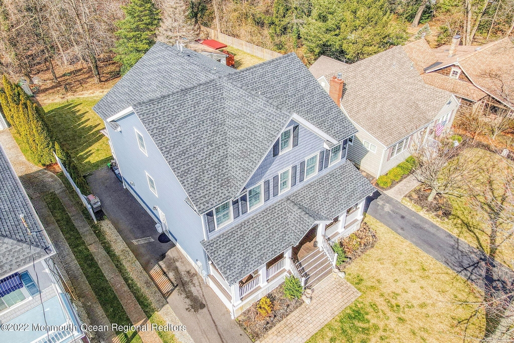 346 South Boulevard - Photo 2