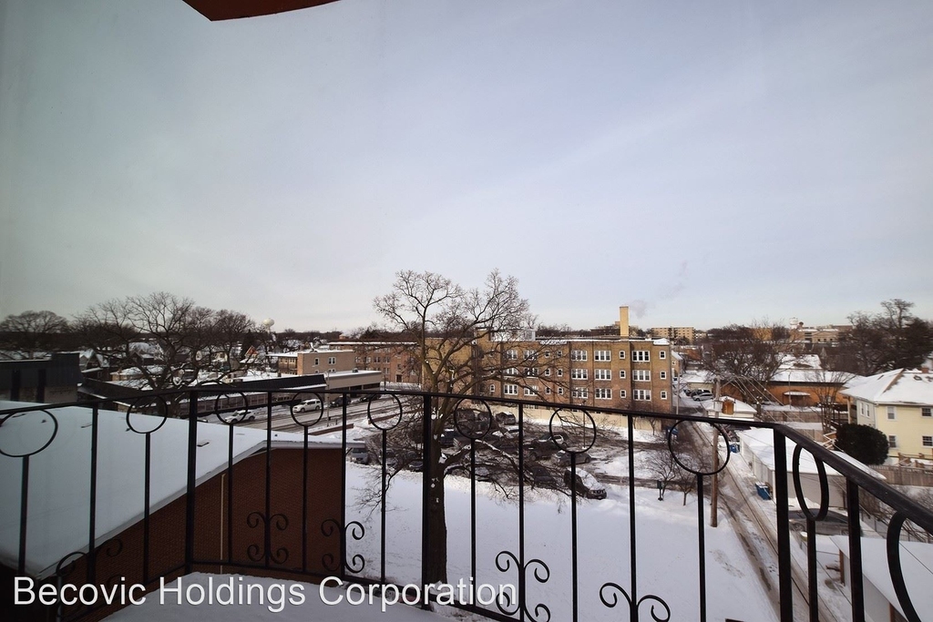 520 South Desplaines Avenue - Photo 23