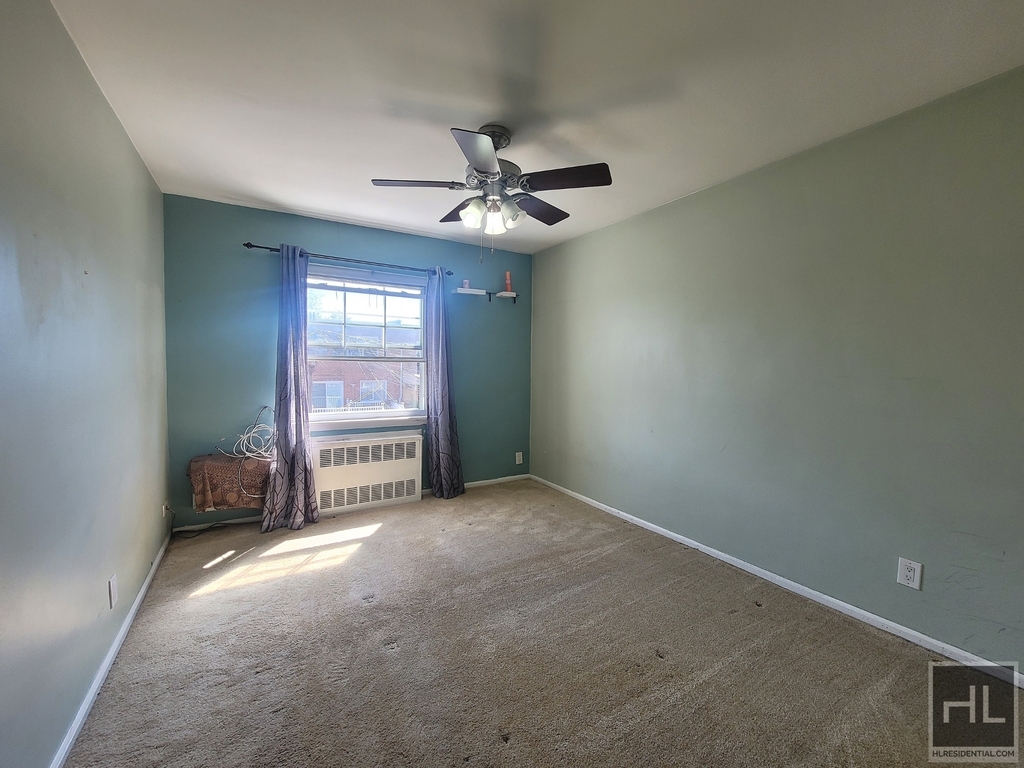 2 bed 1 bath at East Elmhurst. - Photo 8