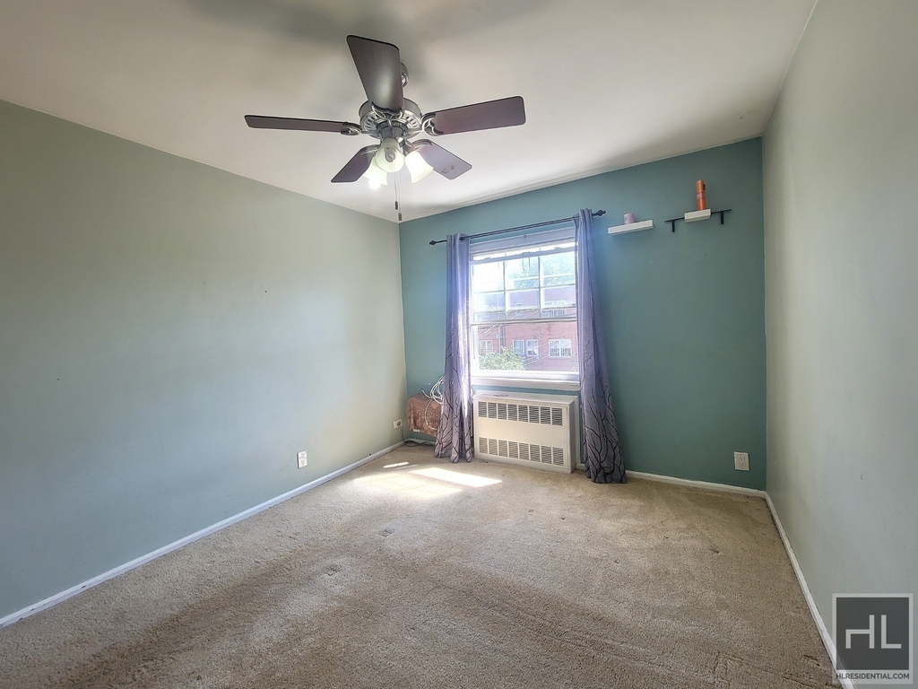 2 bed 1 bath at East Elmhurst. - Photo 14