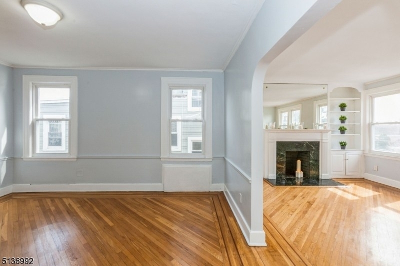 65 Poe Ave - Photo 3