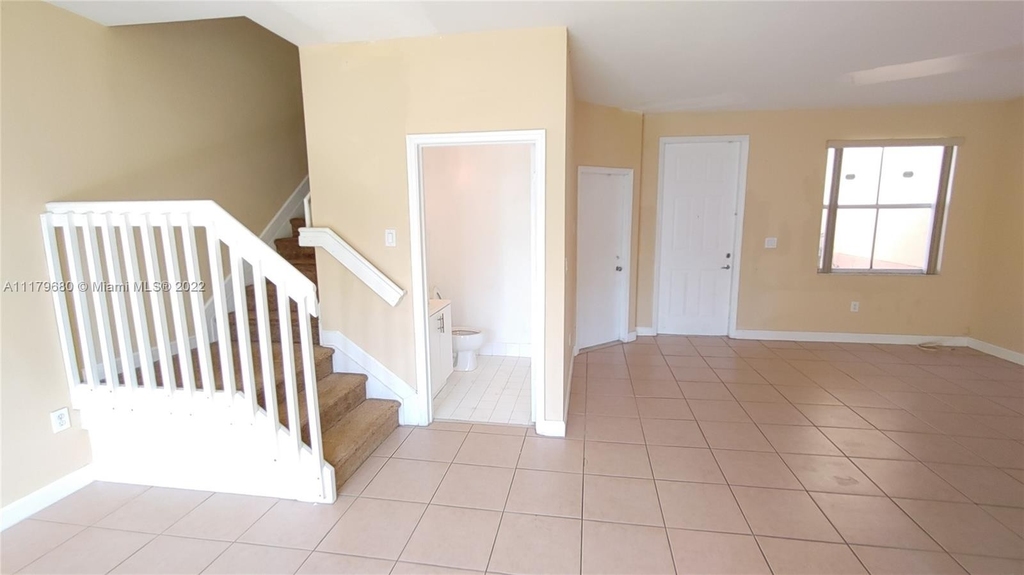 24430 Sw 109th Pl - Photo 2