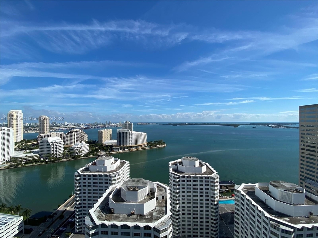 950 Brickell Bay Dr - Photo 11