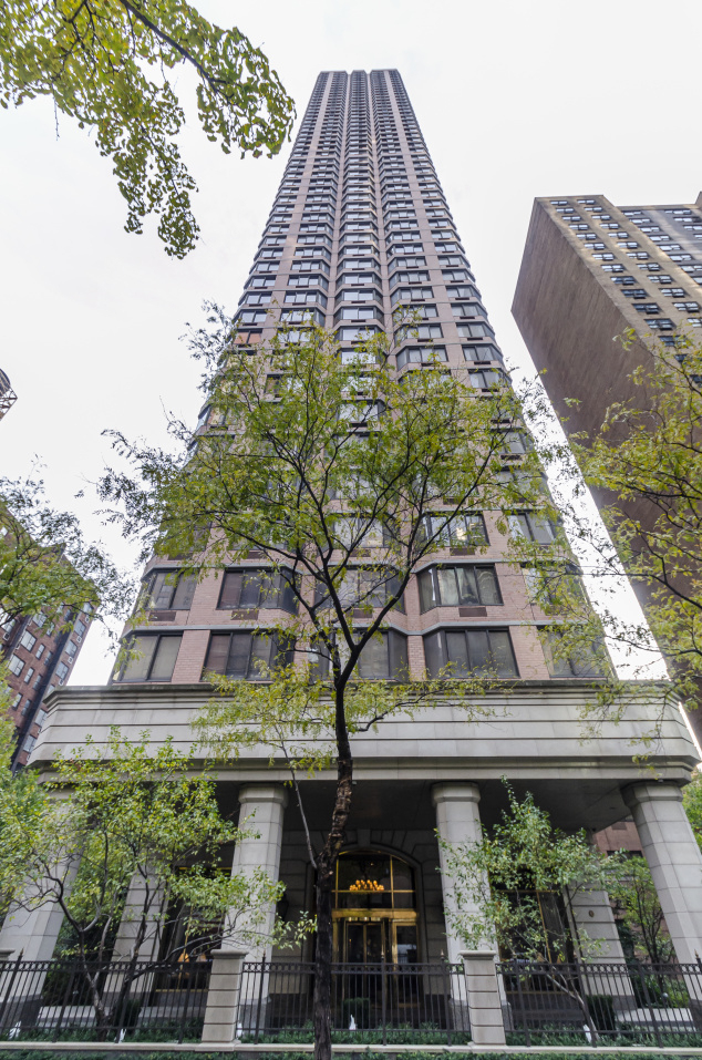 East 39th Street - Photo 14