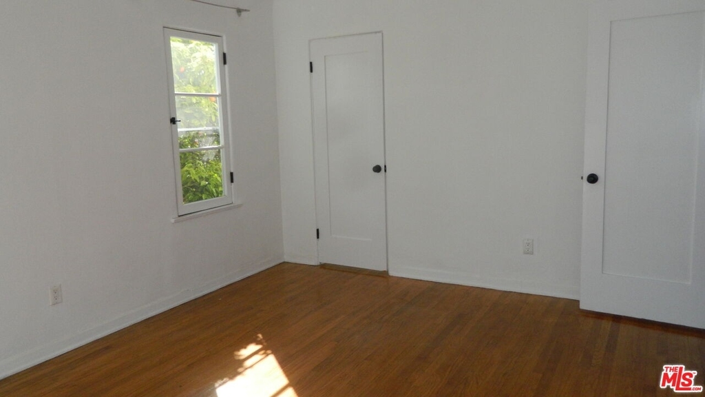 8546 Saturn St - Photo 15