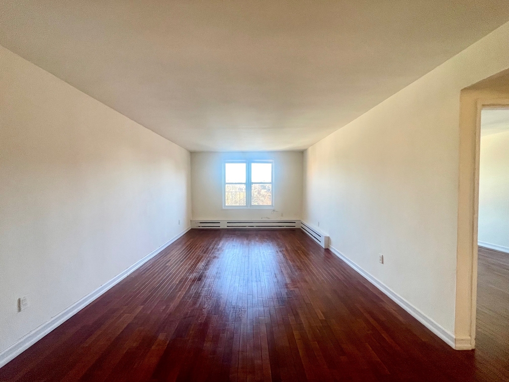 2011 Ocean Avenue - Photo 1